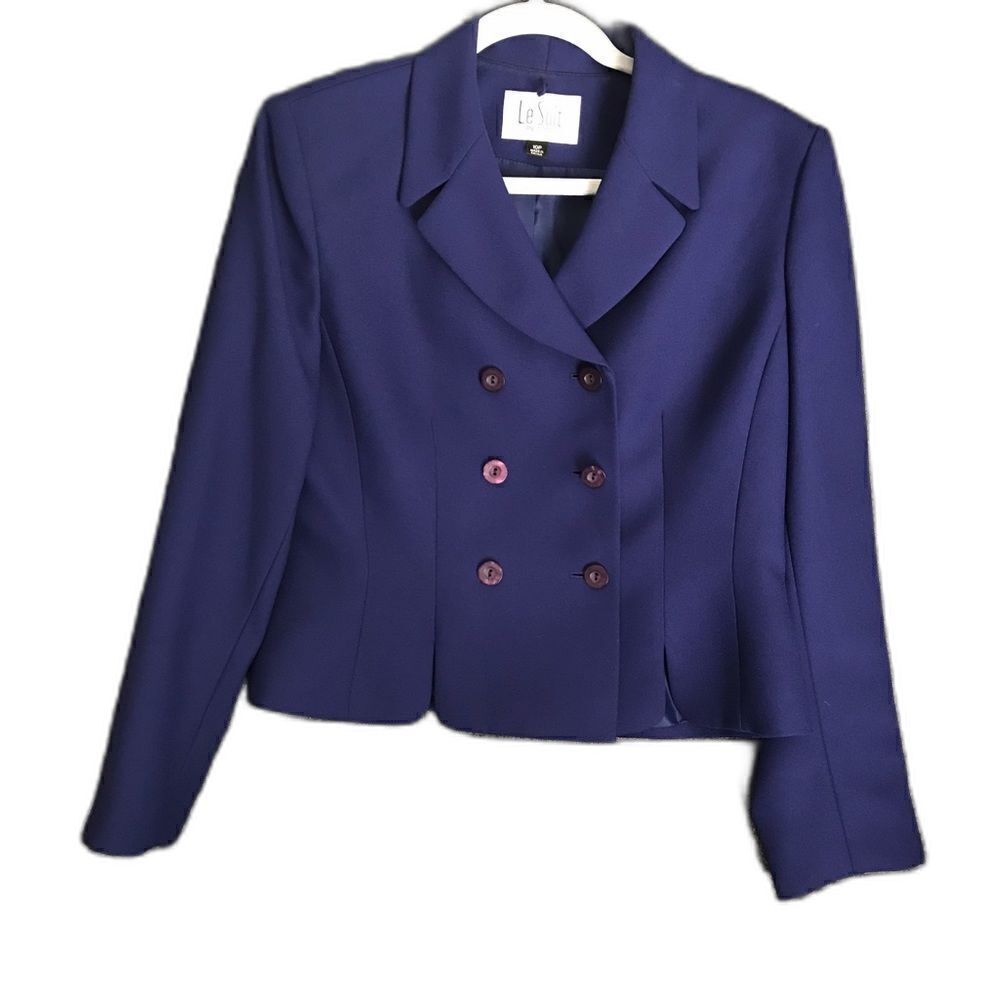 Le Suit Blazer Women’s Size 10P Blue Long Sleeve Notched Collar Button Closure